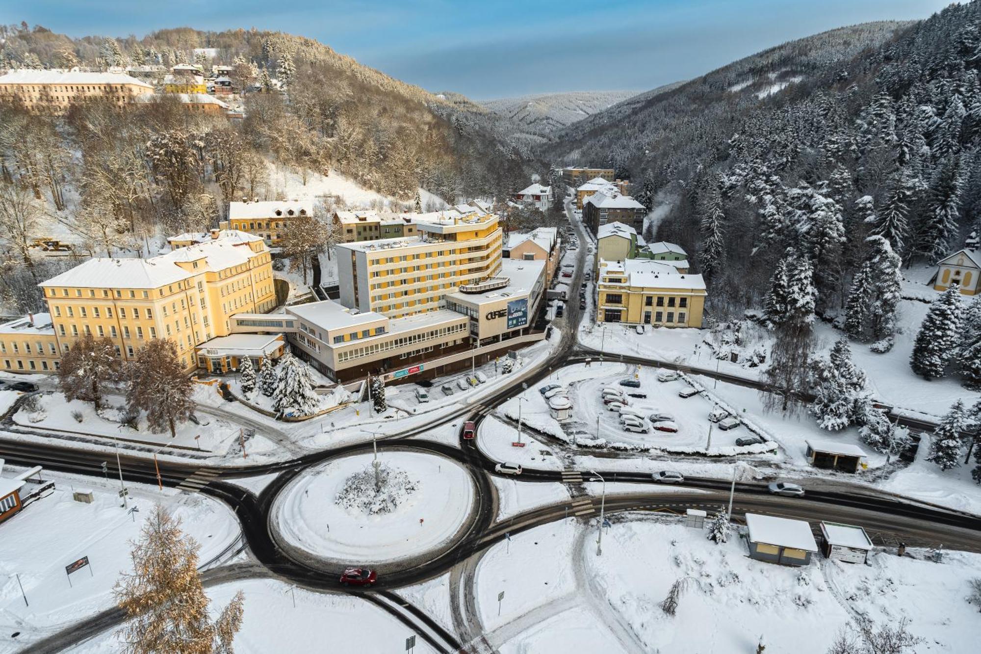 Hotel Luzice Jáchymov Exterior foto